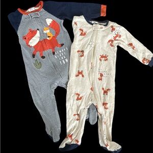 Gerber 2 pack 6-9 months Fox sleepers